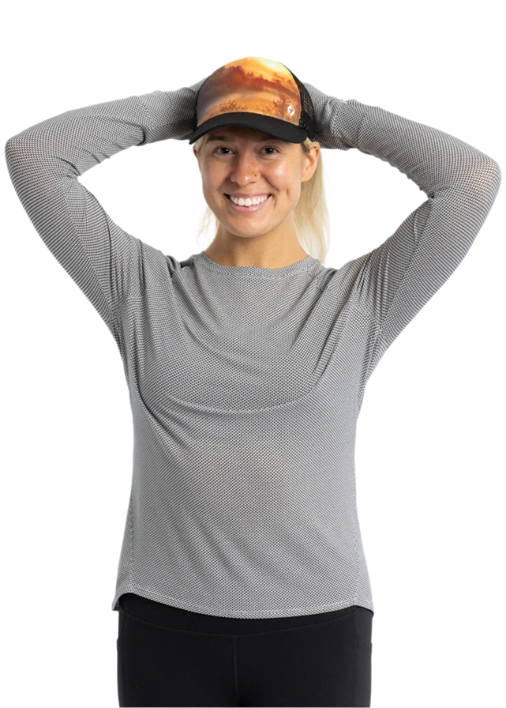 Oiselle Runner Trucker