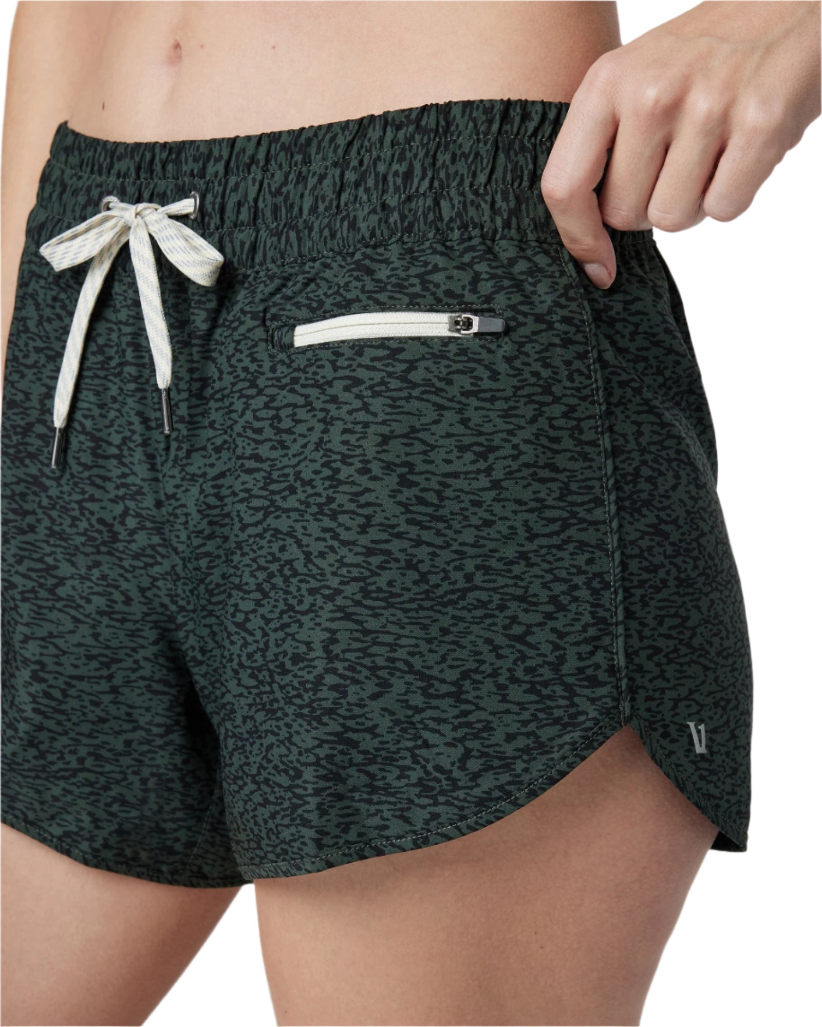Women's Vuori Clementine 4" Short 2.0