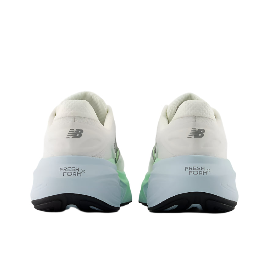 Women's New Balance Fresh Foam X More v6 - Wide